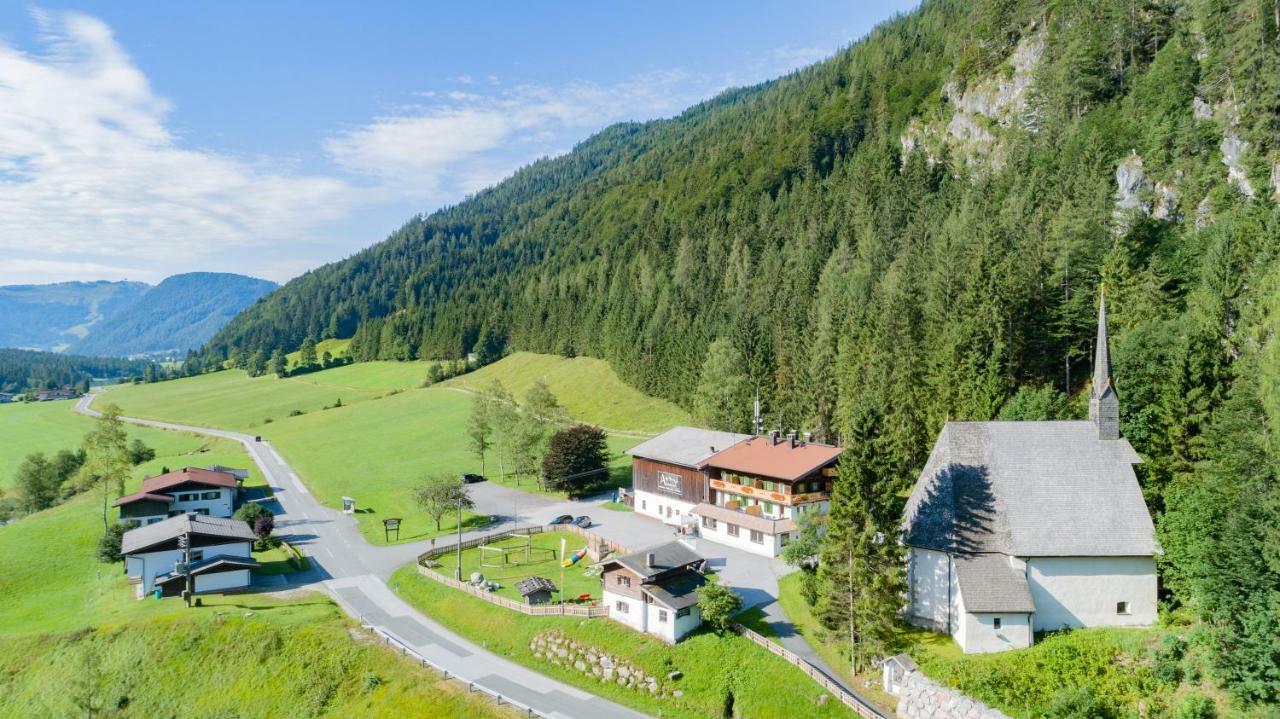 Gasthof St. Adolari Hotel Sankt Ulrich am Pillersee Exterior foto